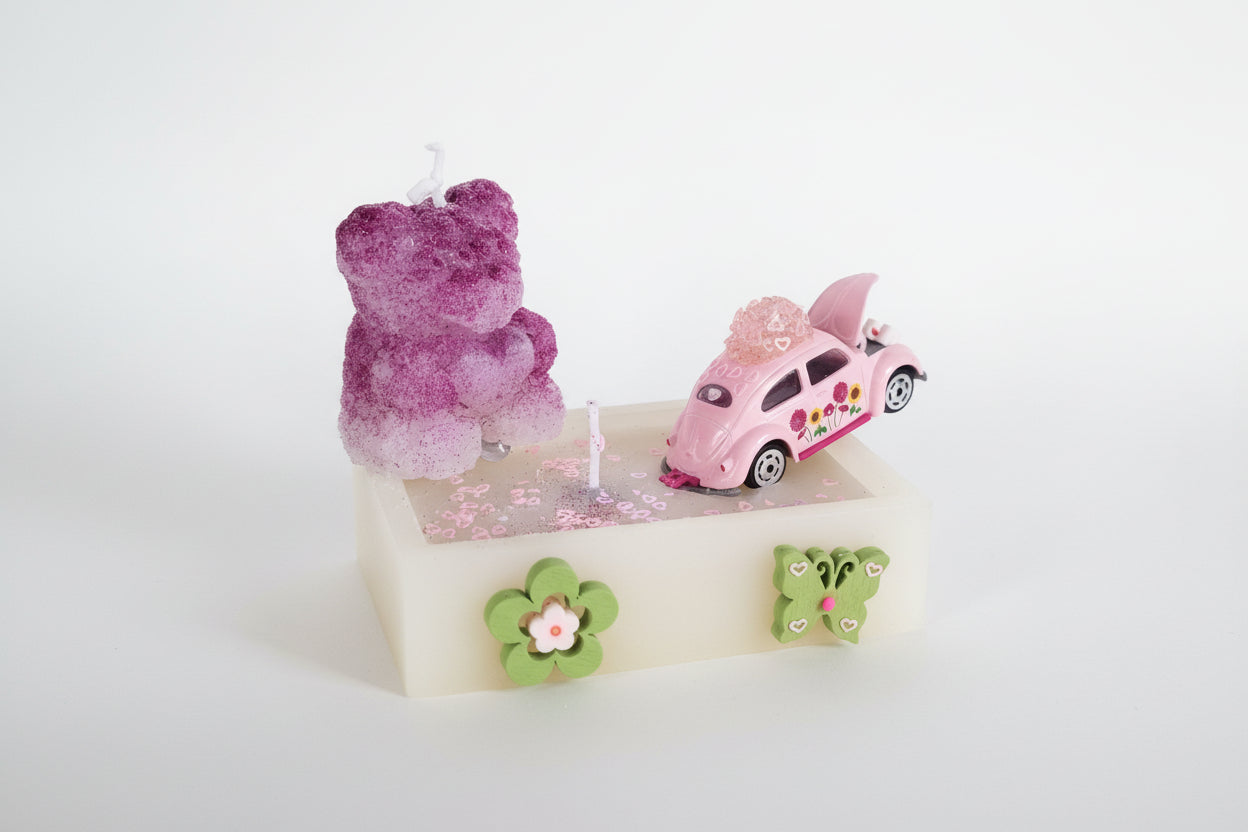 Bougie Ourson Voiture de Collection - Décoration Chambre Bébé